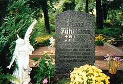 letzte Ruhesttte auf dem Friedhof in Mrkisch-Buchholz